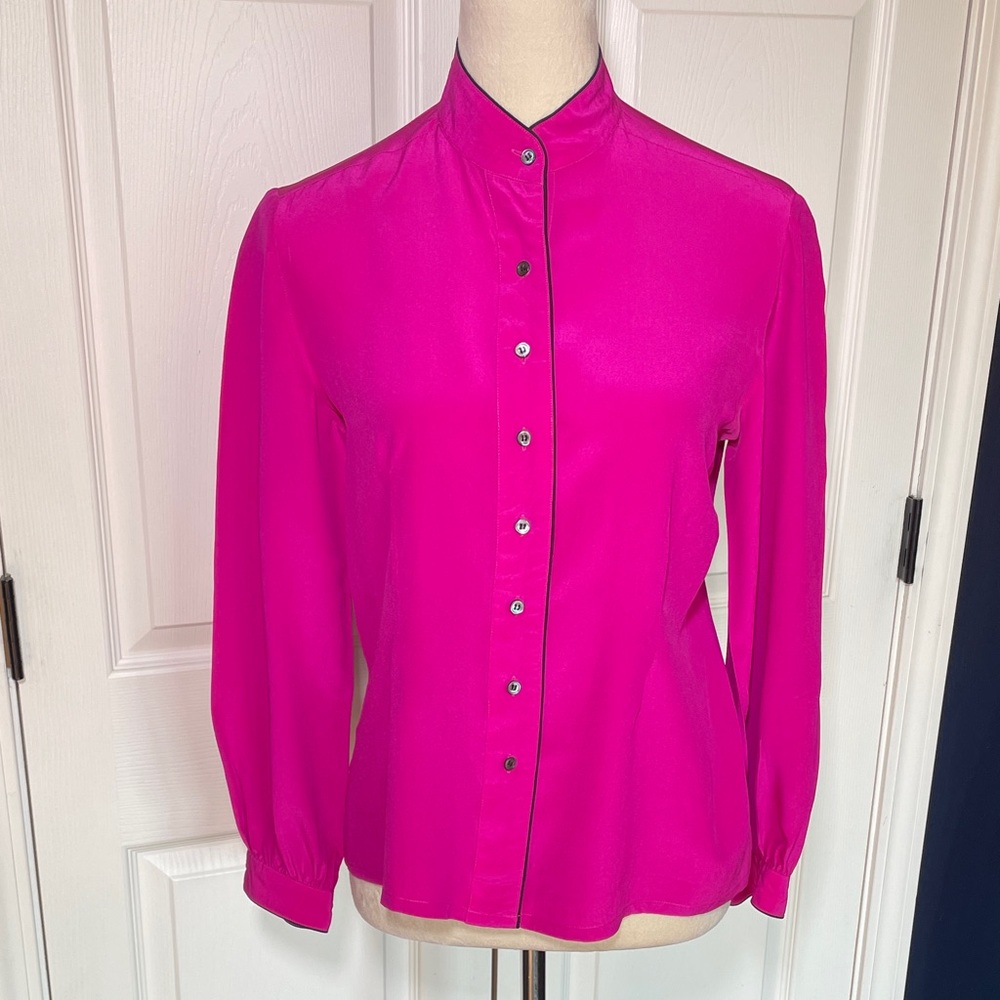 Vintage La Chine by Galinda Wang 100% Silk Button Down Shirt